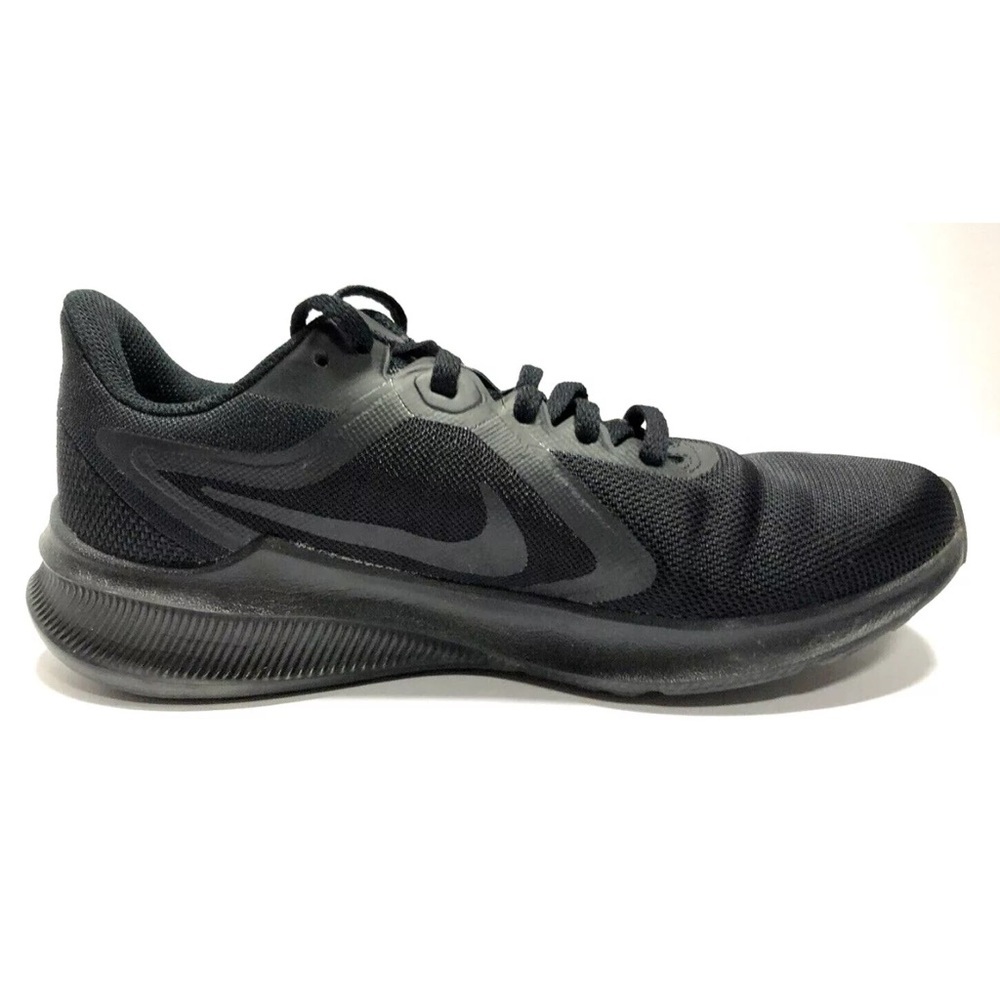 Nike Women’s Downshifter 10 Black Running Shoes, Size 7 M. - Picture 2 of 6